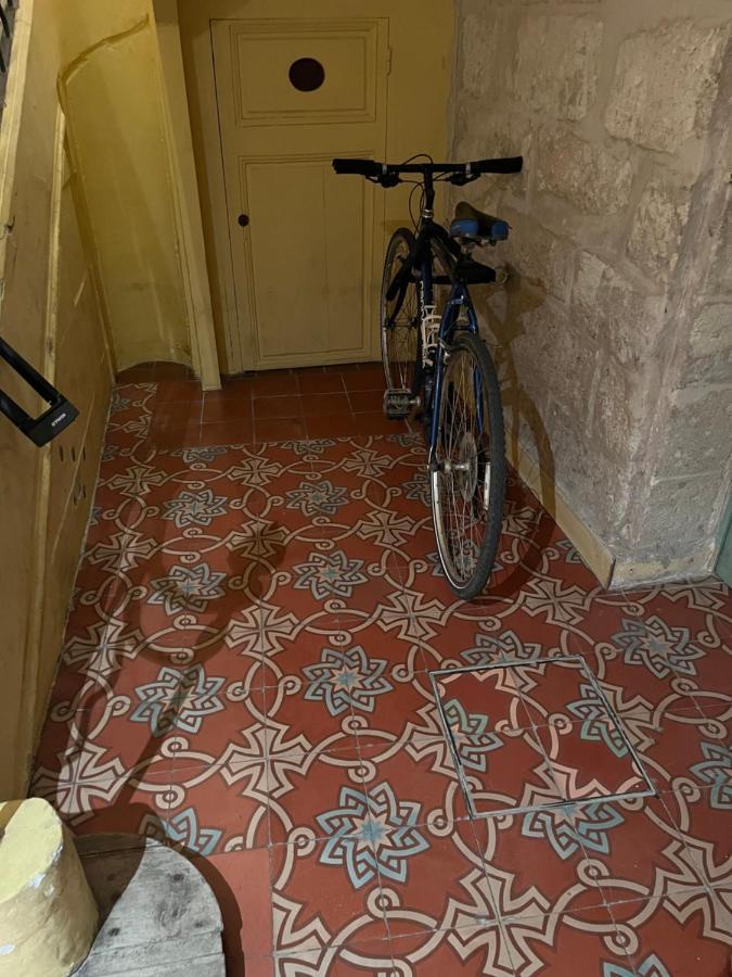 La Charmante Du Palais 2 Chambres Avignon Ngoại thất bức ảnh